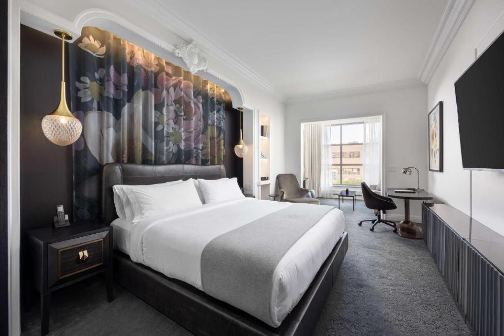 Daxton Hotel Birmingham, Curio Collection By Hilton Bagian luar foto