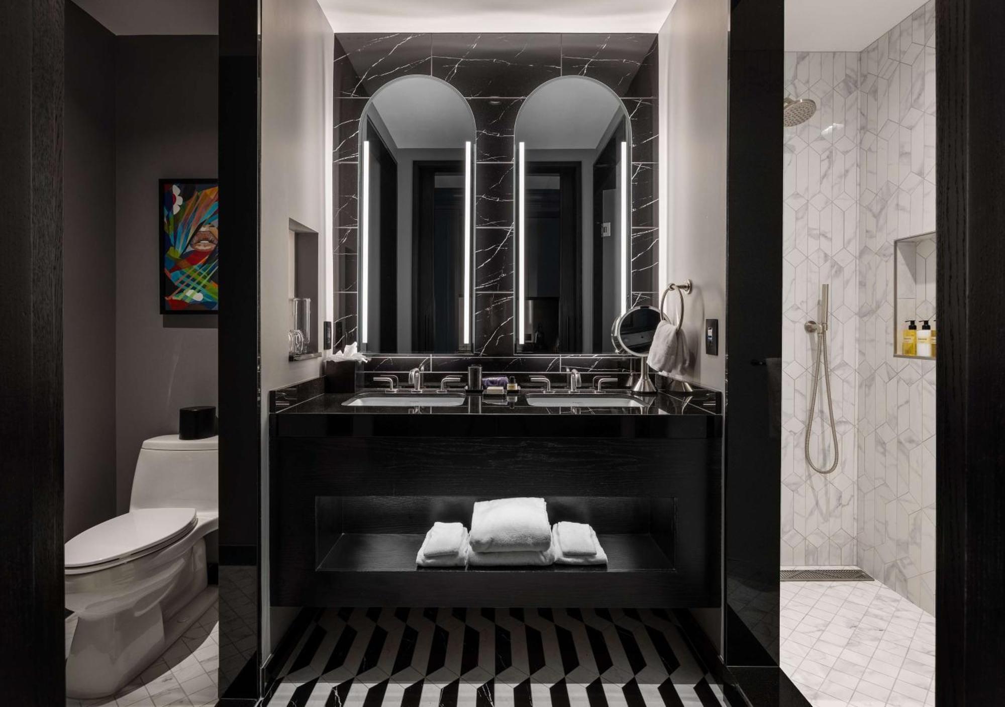 Daxton Hotel Birmingham, Curio Collection By Hilton Bagian luar foto