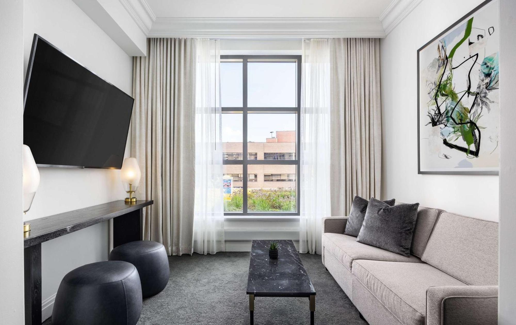 Daxton Hotel Birmingham, Curio Collection By Hilton Bagian luar foto