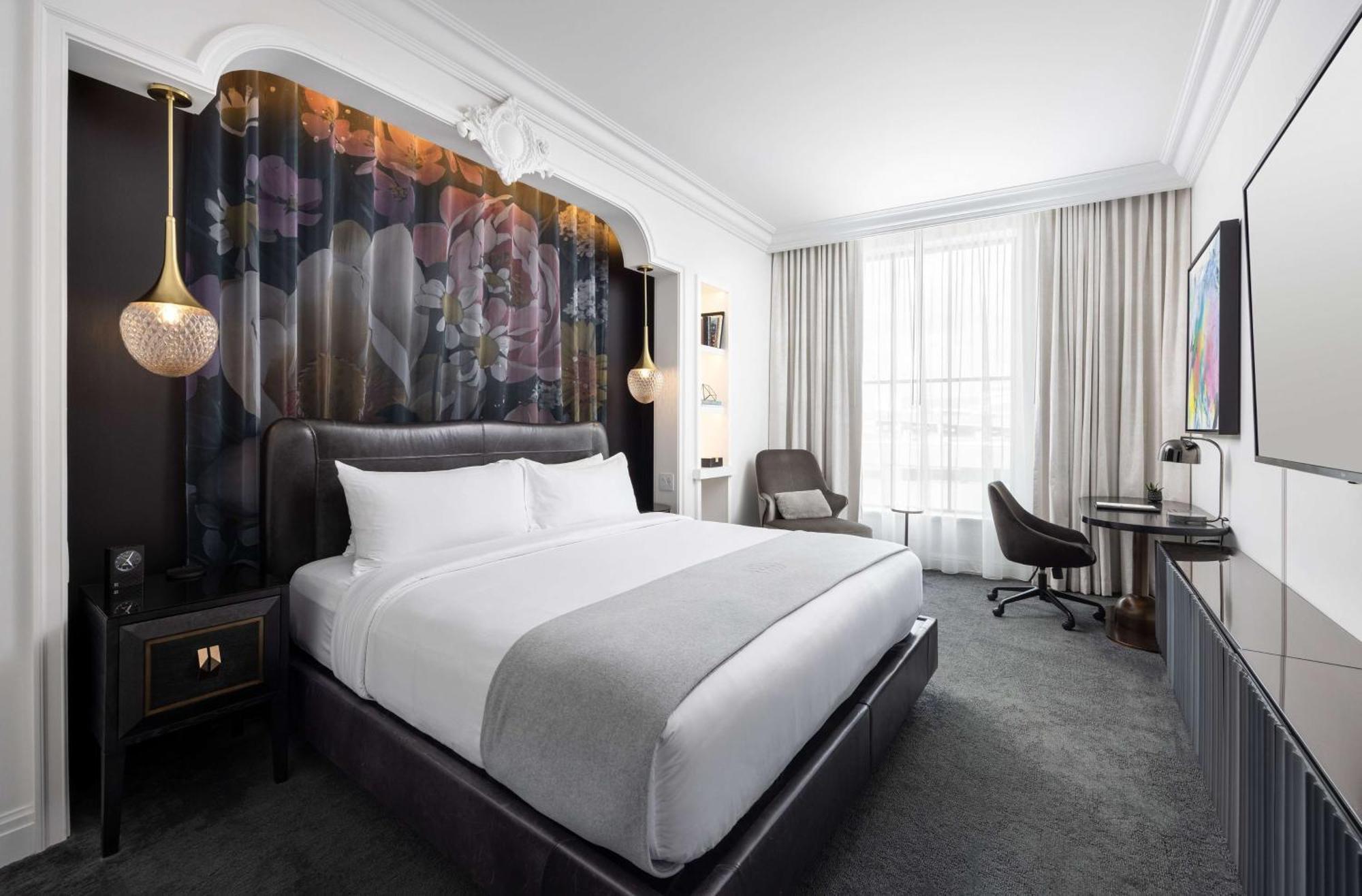 Daxton Hotel Birmingham, Curio Collection By Hilton Bagian luar foto